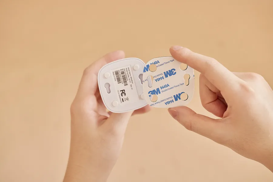 3m adhesive sticker that comes with AlfredCam