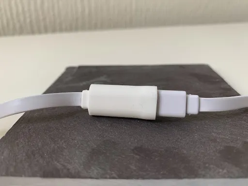 Wyze Cam V3 micro USB connector